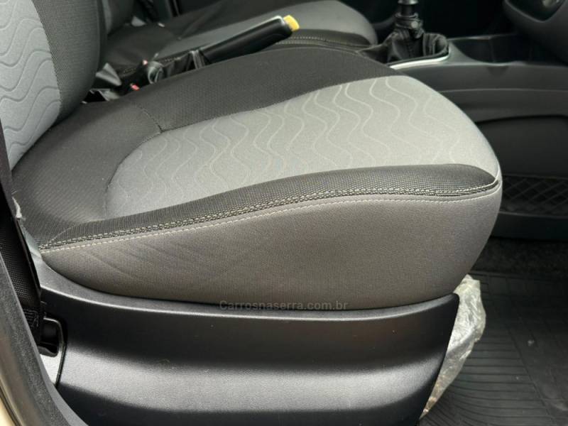 FIAT - PUNTO - 2016/2015 - Branca - R$ 44.900,00