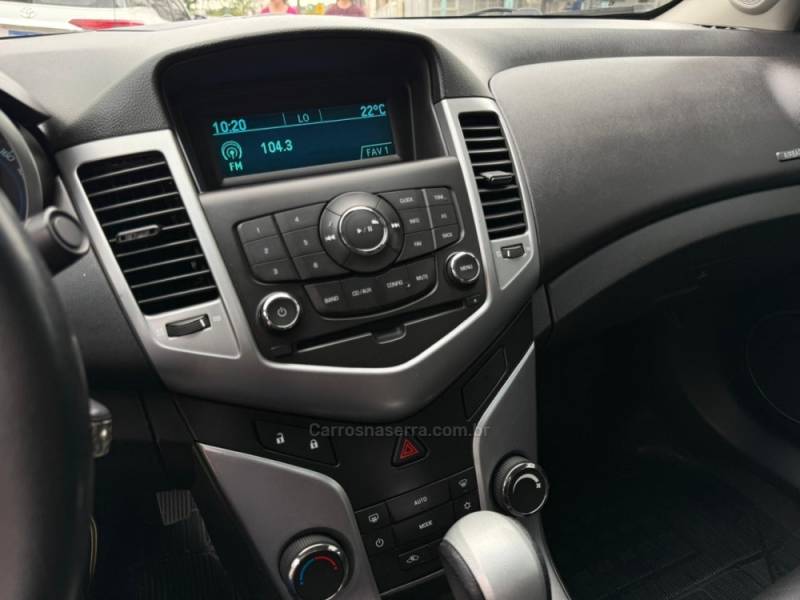 CHEVROLET - CRUZE - 2011/2012 - Branca - R$ 54.900,00