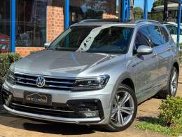 VOLKSWAGEN - TIGUAN - 2018/2019 - Prata - R$ 169.900,00