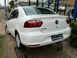 VOLKSWAGEN - VOYAGE - 2018/2019 - Branca - R$ 54.900,00