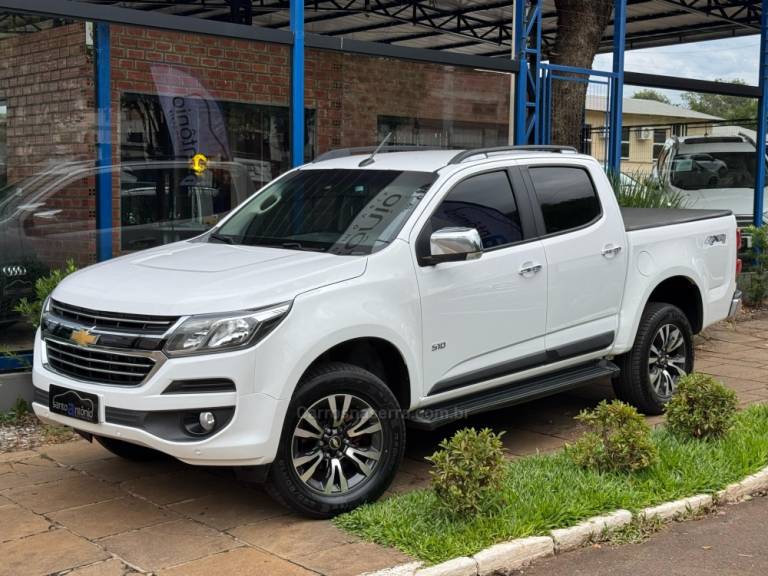 CHEVROLET - S10 - 2018/2018 - Branca - R$ 149.900,00