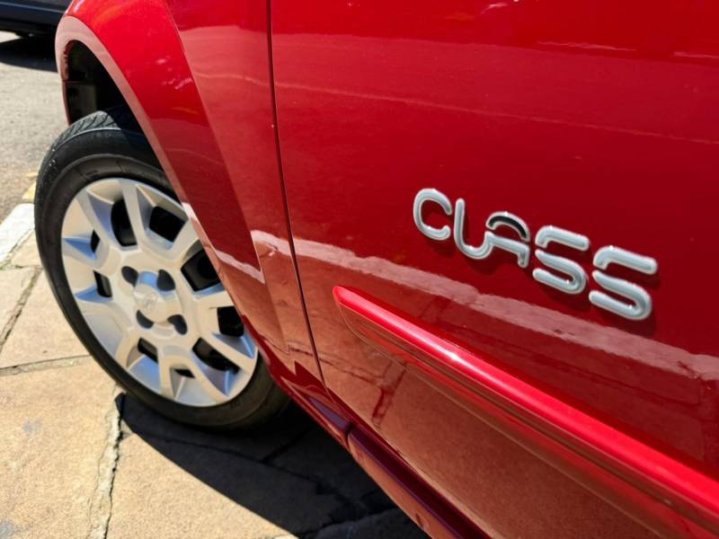 FORD - KA - 2012/2013 - Vermelha - R$ 33.900,00
