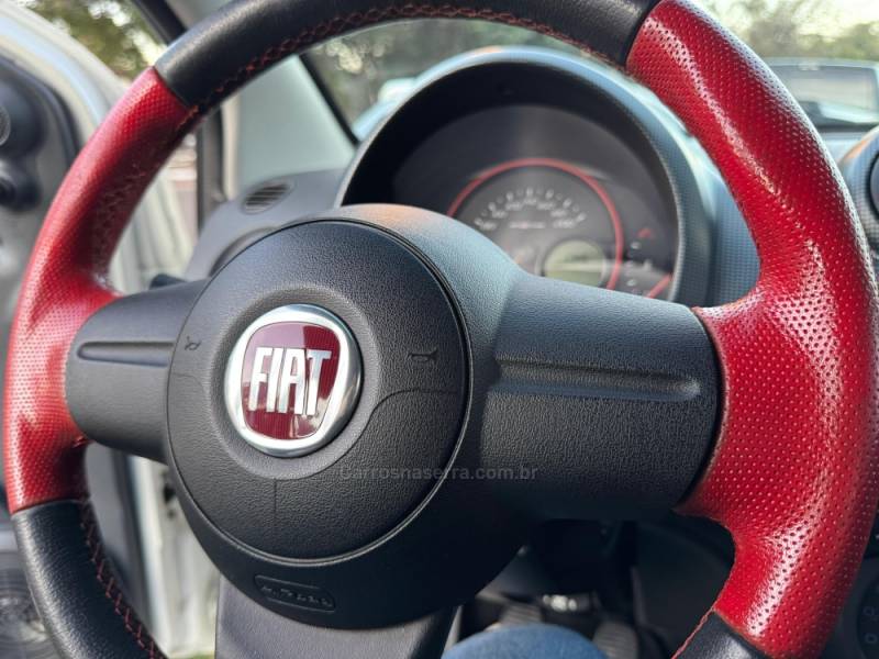 FIAT - UNO - 2012/2013 - Branca - R$ 42.900,00