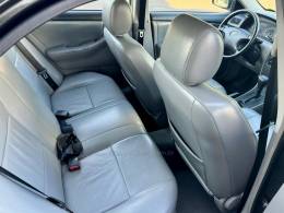 TOYOTA - COROLLA - 2004/2005 - Preta - R$ 33.900,00