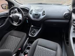 FORD - KA - 2017/2018 - Branca - R$ 41.990,00