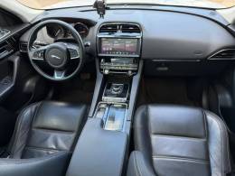 JAGUAR - F-PACE - 2019/2020 - Branca - R$ 189.900,00