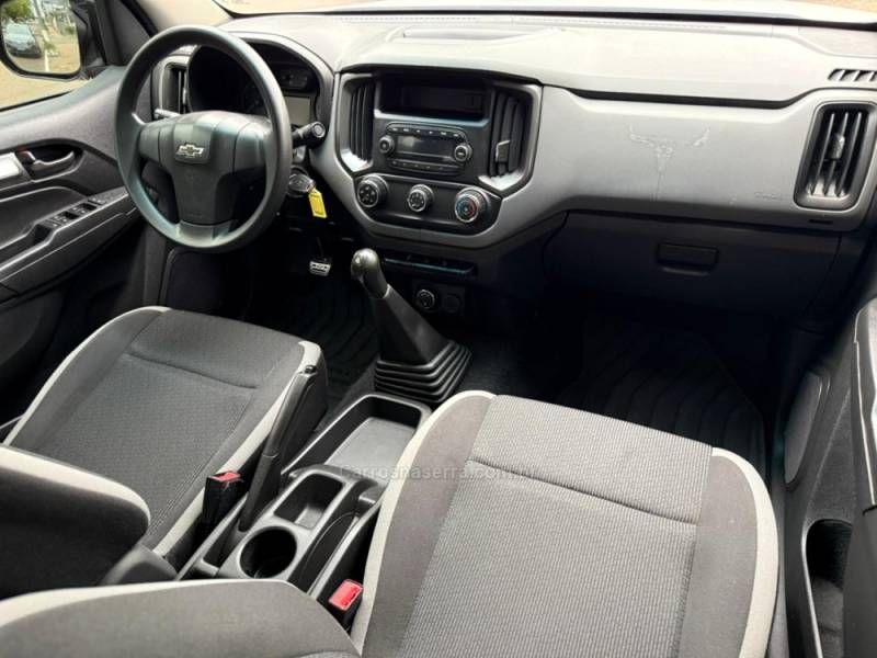 CHEVROLET - S10 - 2019/2020 - Branca - R$ 129.900,00