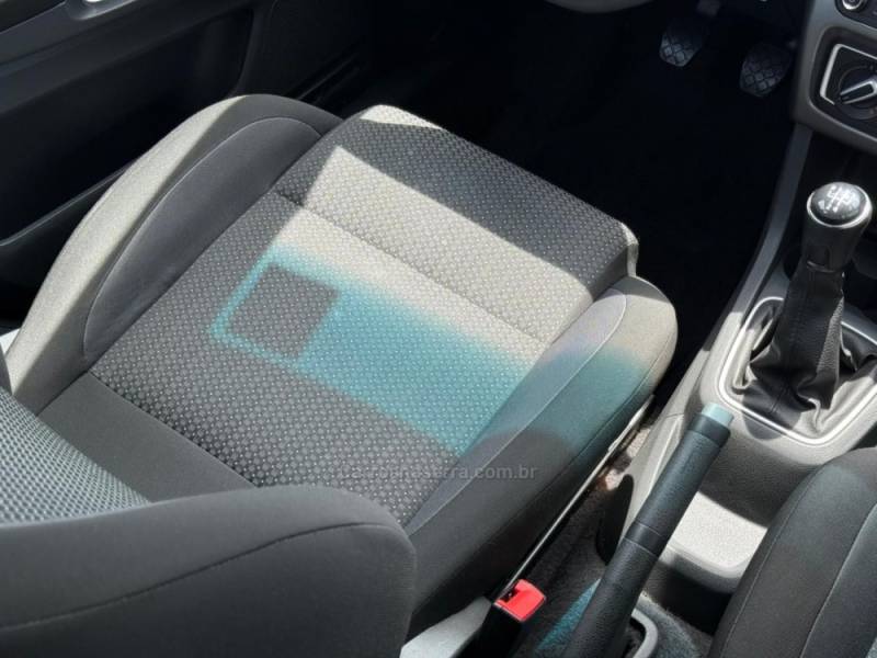 VOLKSWAGEN - FOX - 2020/2021 - Vermelha - R$ 66.900,00