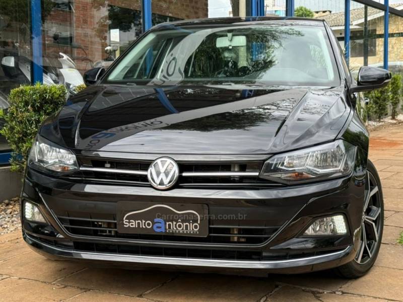 VOLKSWAGEN - POLO - 2019/2020 - Preta - R$ 84.900,00