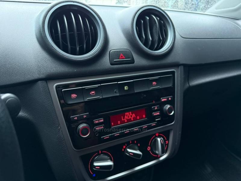 VOLKSWAGEN - GOL - 2012/2013 - Vermelha - R$ 34.900,00