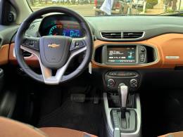 CHEVROLET - ONIX - 2018/2018 - Vermelha - R$ 67.900,00