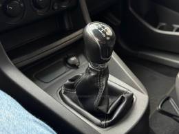FORD - KA - 2017/2018 - Branca - R$ 41.990,00