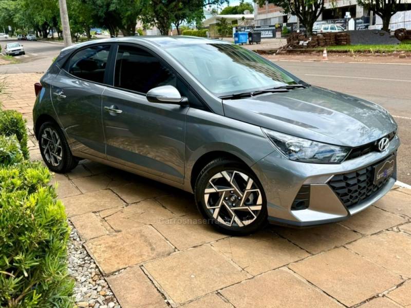 HYUNDAI - HB20 - 2023/2024 - Cinza - R$ 93.900,00