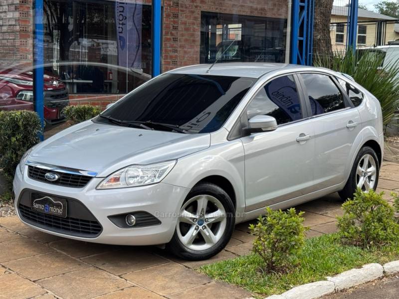FORD - FOCUS - 2012/2012 - Prata - R$ 43.900,00