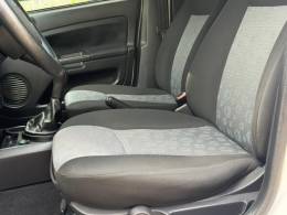 FORD - FIESTA - 2011/2012 - Branca - R$ 31.900,00