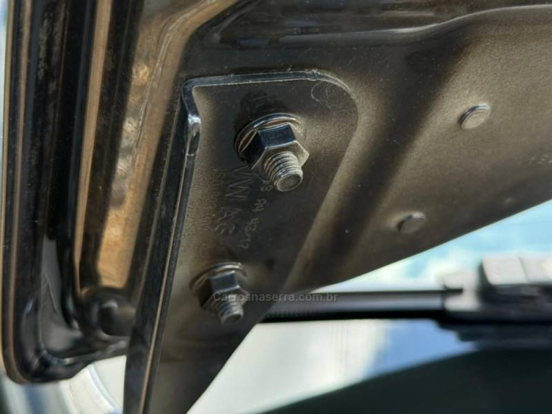 VOLKSWAGEN - UP - 2018/2018 - Preta - R$ 65.900,00