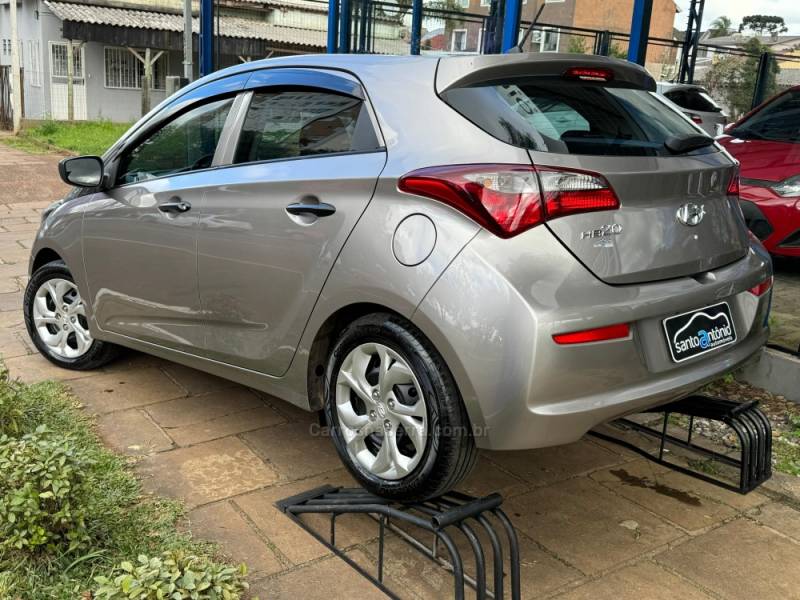 HYUNDAI - HB20 - 2018/2019 - Cinza - R$ 56.900,00