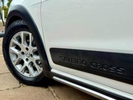 VOLKSWAGEN - SAVEIRO - 2013/2014 - Branca - R$ 64.900,00