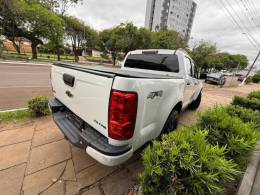 CHEVROLET - S10 - 2019/2020 - Branca - R$ 129.900,00