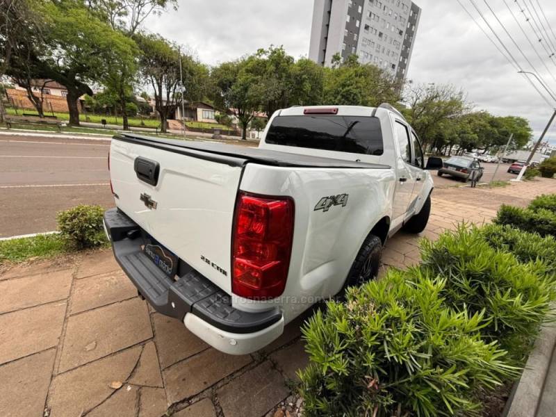 CHEVROLET - S10 - 2019/2020 - Branca - R$ 129.900,00