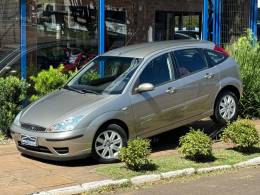 FORD - FOCUS - 2009/2009 - Prata - R$ 31.900,00