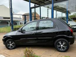 CHEVROLET - CELTA - 2013/2014 - Preta - R$ 34.900,00