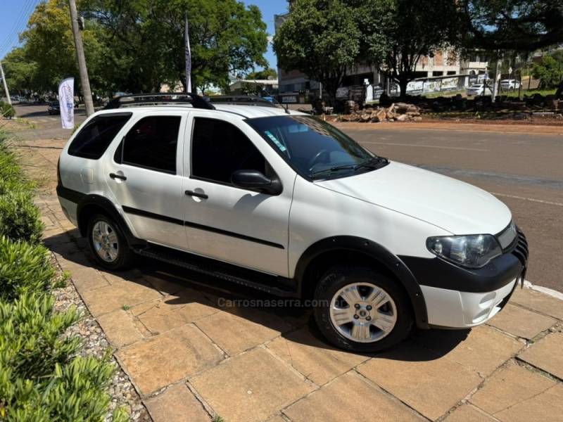 FIAT - PALIO - 2006/2007 - Branca - R$ 29.900,00