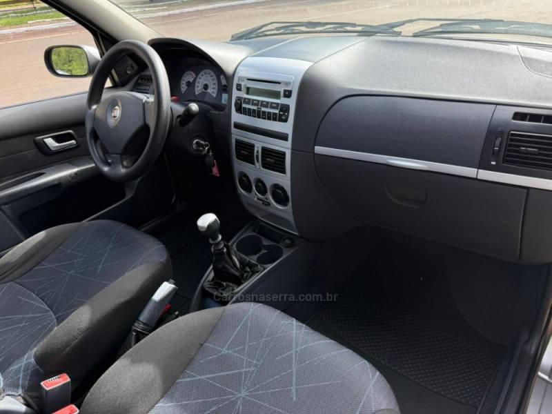 FIAT - PALIO - 2008/2009 - Cinza - R$ 33.900,00