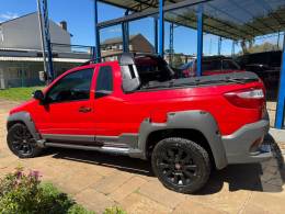 FIAT - STRADA - 2015/2016 - Vermelha - R$ 59.900,00