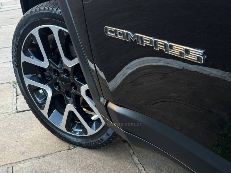 JEEP - COMPASS - 2018/2019 - Preta - R$ 119.900,00