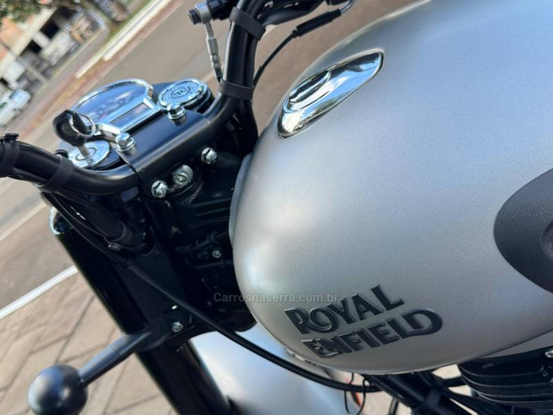 ROYAL ENFIELD - CLASSIC - 2022/2023 - Cinza - R$ 22.900,00