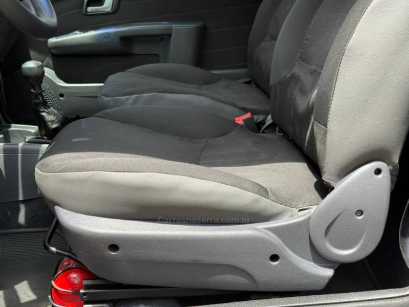 FIAT - STRADA - 2010/2010 - Cinza - R$ 44.900,00