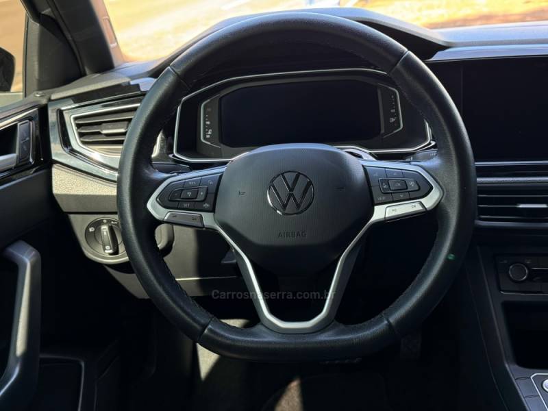 VOLKSWAGEN - NIVUS - 2020/2021 - Prata - R$ 113.900,00