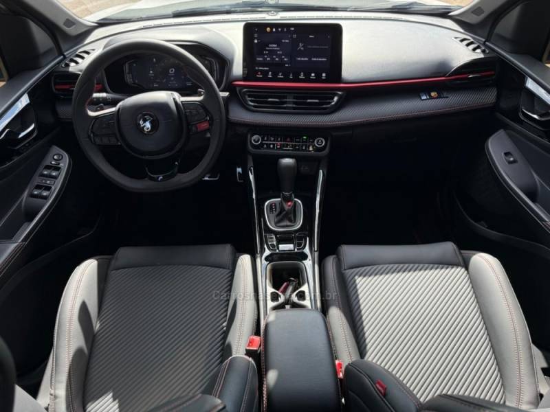 FIAT - FASTBACK - 2025/2026 - Branca - R$ 156.900,00