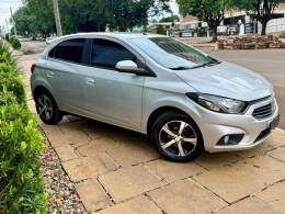 CHEVROLET - ONIX - 2017/2018 - Prata - R$ 65.900,00