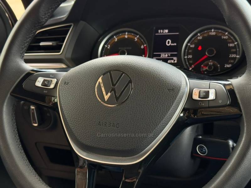 VOLKSWAGEN - SAVEIRO - 2024/2025 - Cinza - R$ 112.900,00