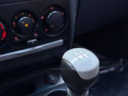 FIAT - PALIO - 2006/2007 - Branca - R$ 29.900,00