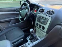 FORD - FOCUS - 2013/2013 - Cinza - R$ 46.900,00
