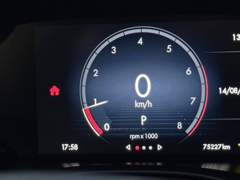 FIAT - TORO - 2022/2023 - Cinza - R$ 115.900,00