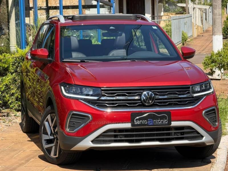 VOLKSWAGEN - T-CROSS - 2024/2025 - Vermelha - R$ 155.900,00