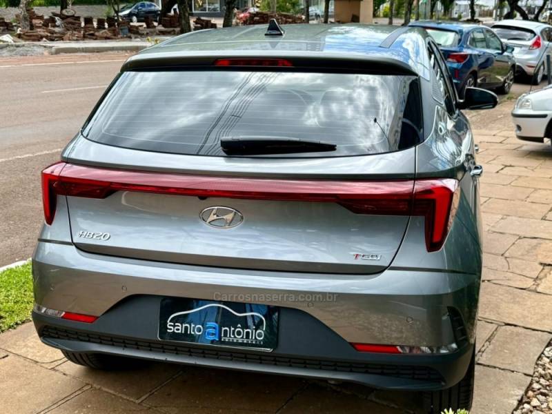 HYUNDAI - HB20 - 2023/2024 - Cinza - R$ 93.900,00