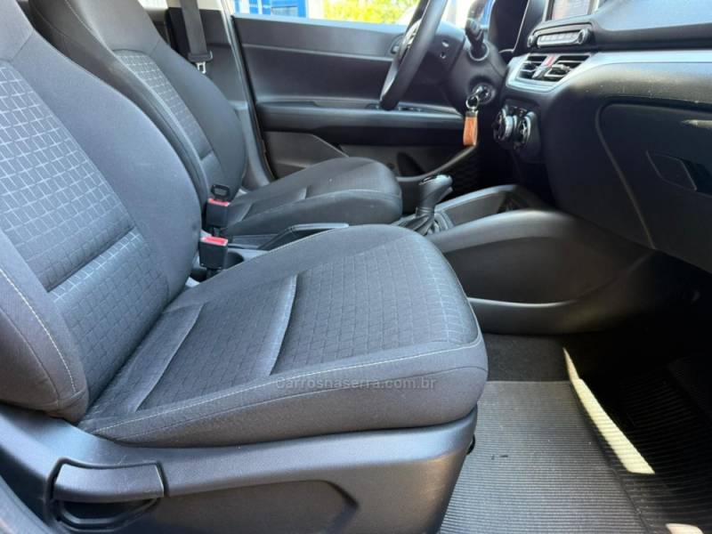 HYUNDAI - HB20 - 2023/2024 - Prata - R$ 84.900,00