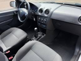 CHEVROLET - CELTA - 2014/2015 - Branca - R$ 35.900,00