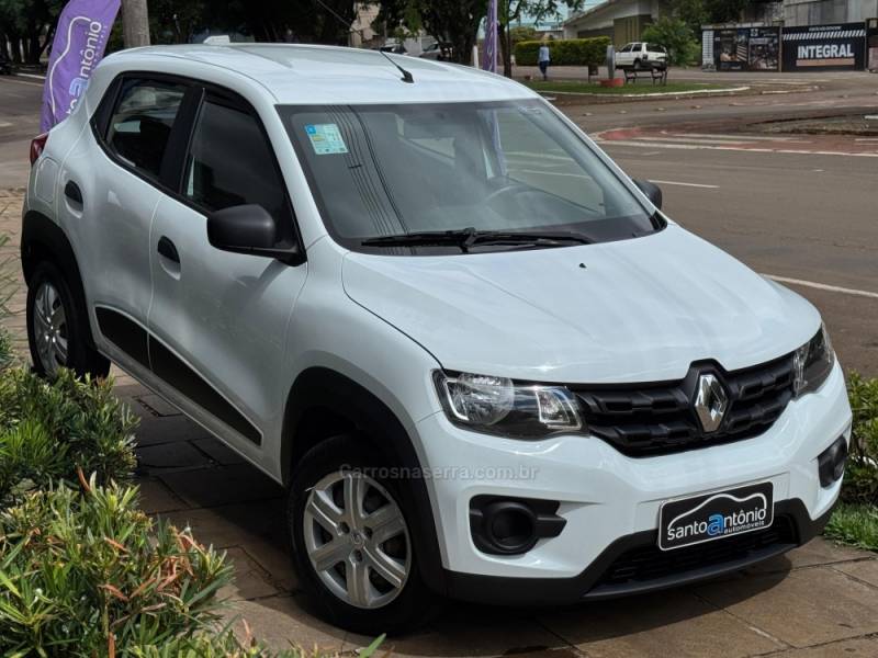 RENAULT - KWID - 2021/2021 - Branca - R$ 43.900,00