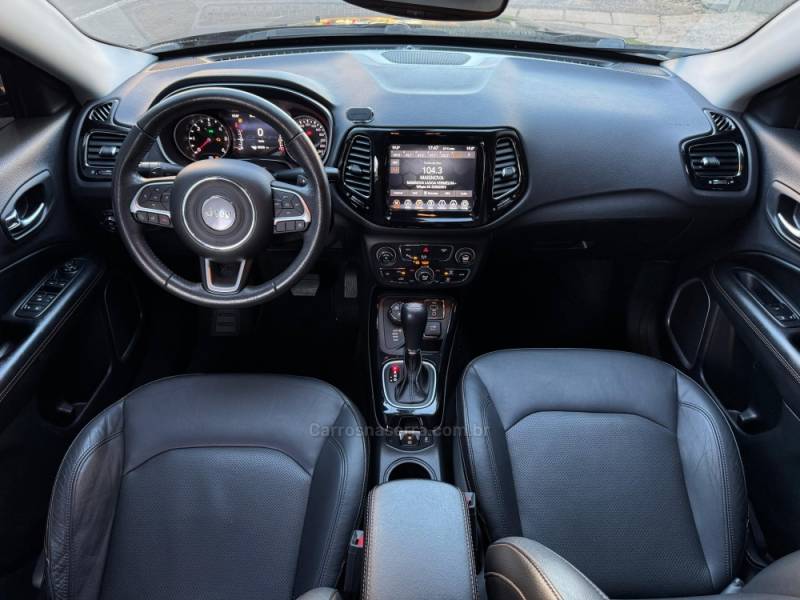 JEEP - COMPASS - 2018/2019 - Preta - R$ 119.900,00