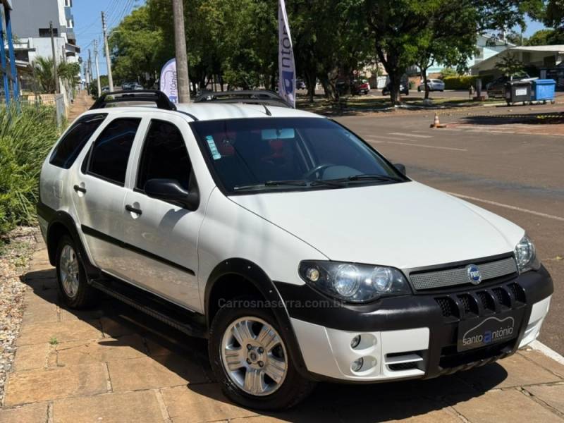 FIAT - PALIO - 2006/2007 - Branca - R$ 29.900,00