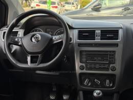 VOLKSWAGEN - FOX - 2015/2016 - Azul - R$ 51.900,00