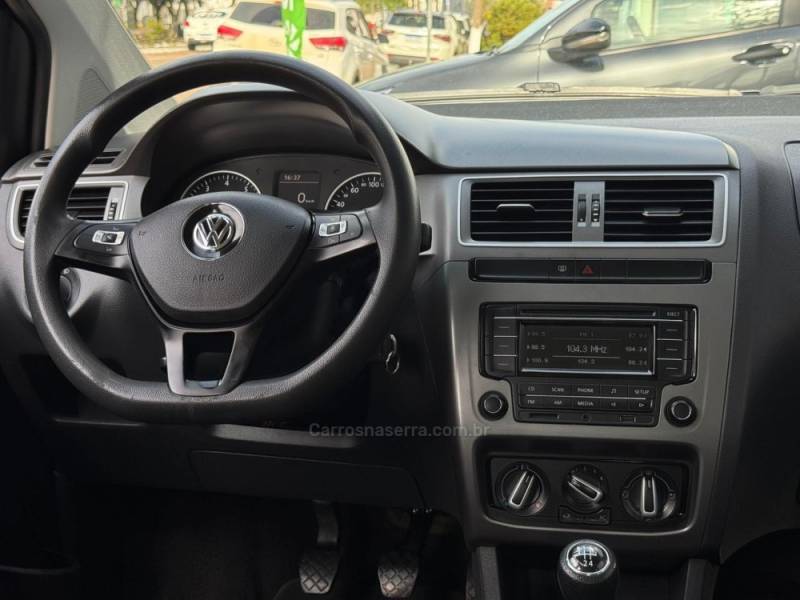 VOLKSWAGEN - FOX - 2015/2016 - Azul - R$ 51.900,00