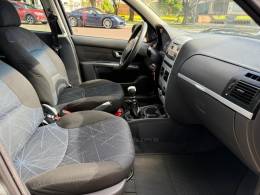 FIAT - PALIO - 2008/2009 - Cinza - R$ 33.900,00