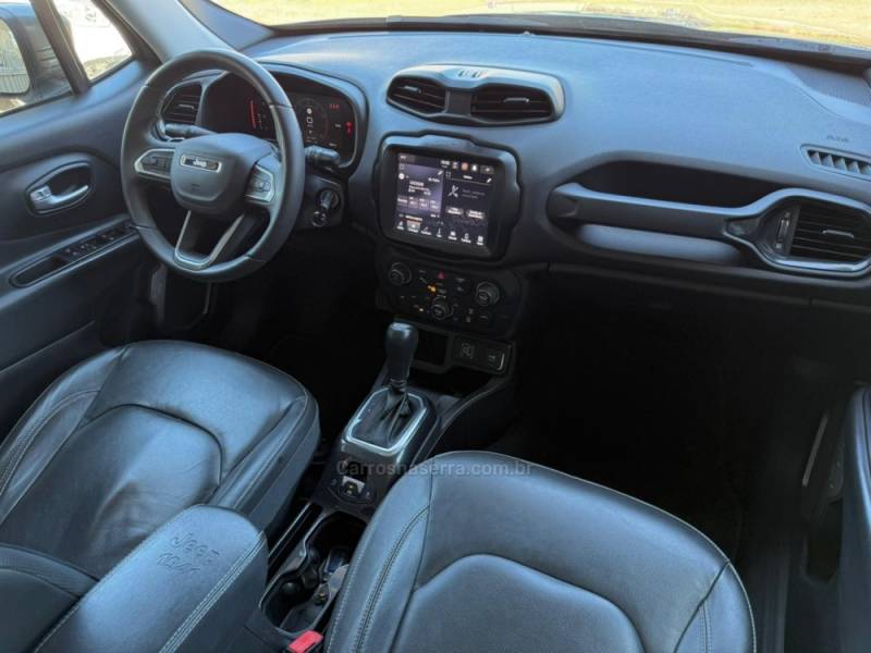 JEEP - RENEGADE - 2022/2022 - Prata - R$ 104.900,00